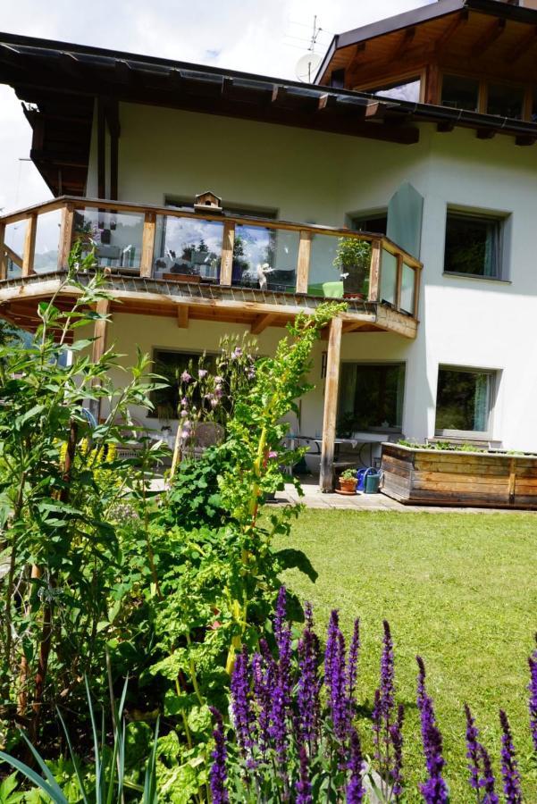 Apart Lisa Sölden Exteriör bild